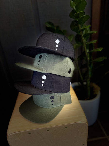 Signature 7 Panel Hat
