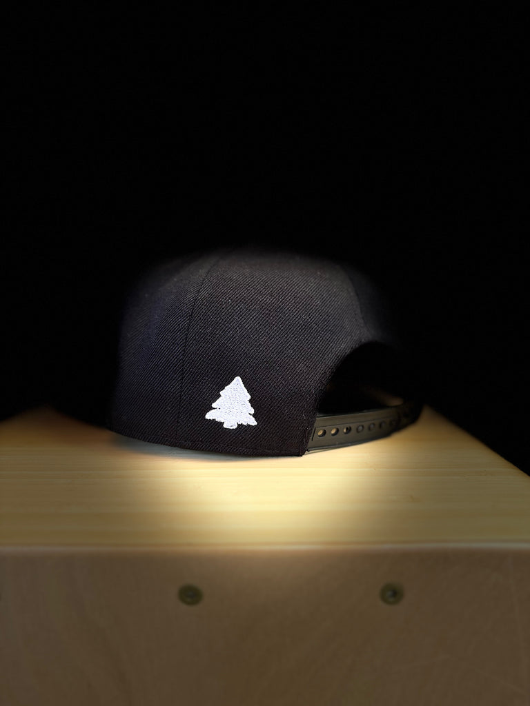 Signature 7 Panel Hat